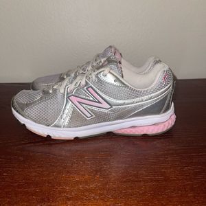 New Balance 665 Athletic Running Shoes WW665KM 2A (Narrow) Women’s Size 7.5